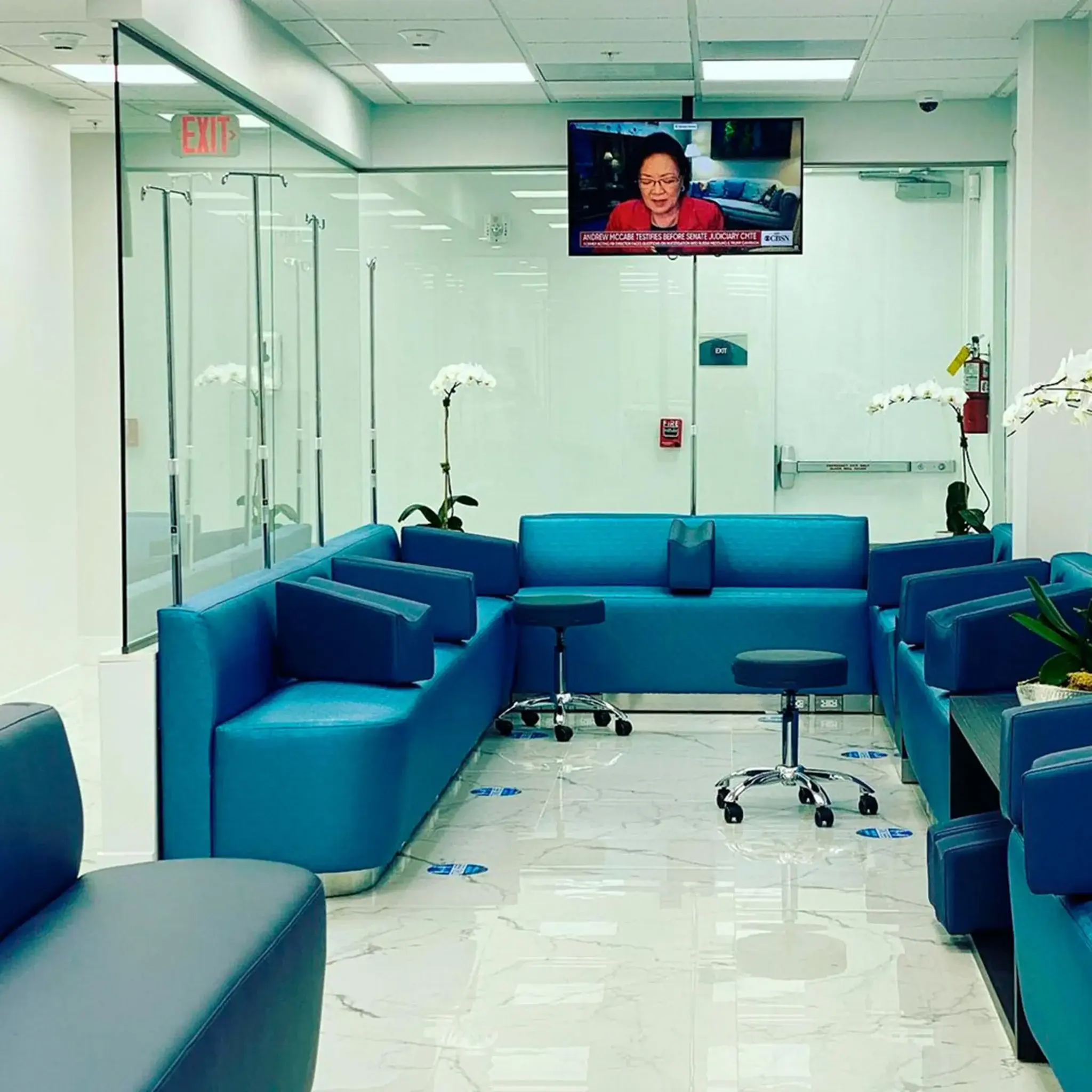 Custom glass installation by Glass Designer LLC in Southwest Florida